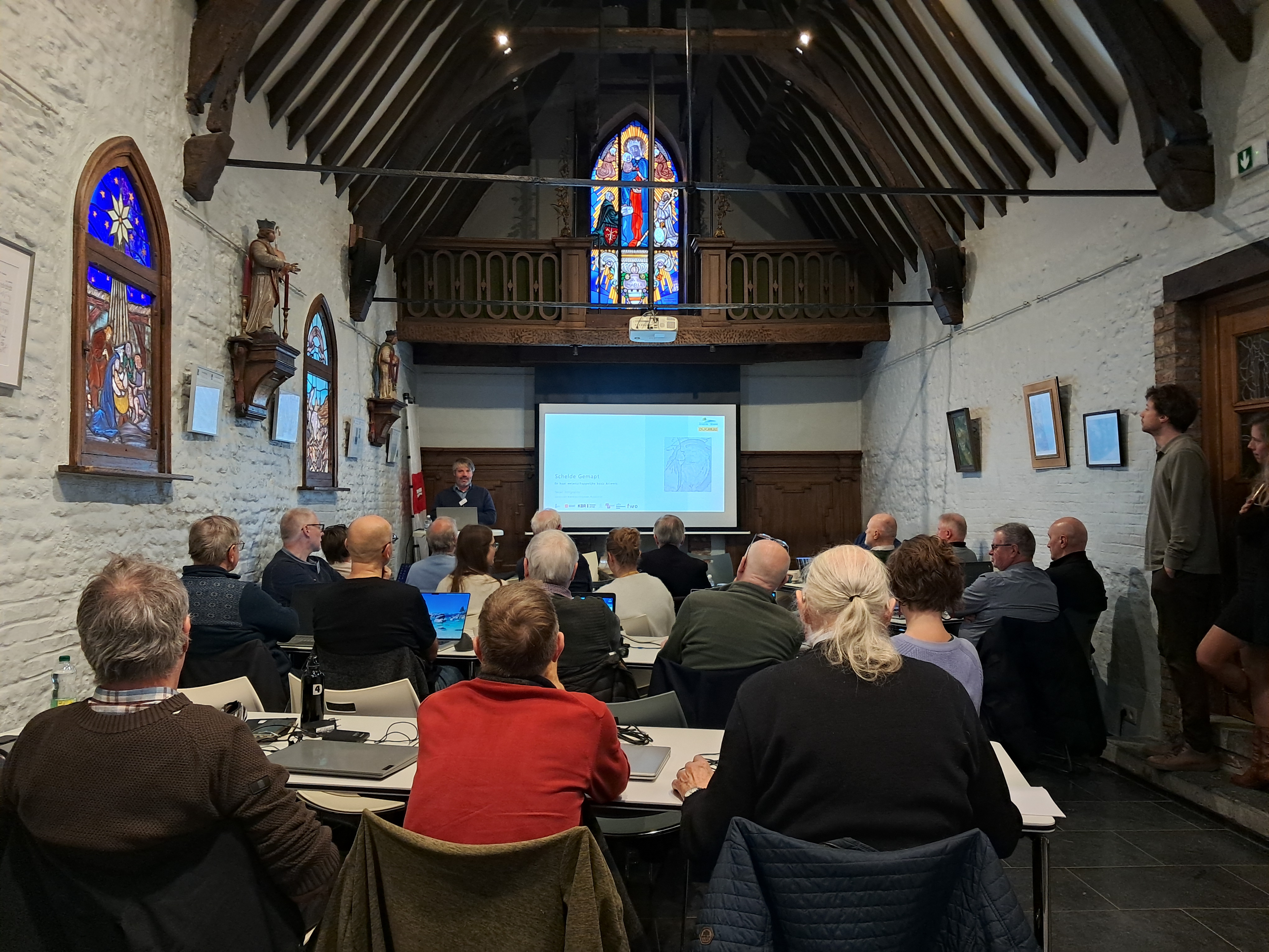 Scheldt Mapathon presentation by Iason Jongepier